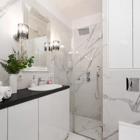Central Warsaw Apartment - Great Location - Stylish One Bedroom Apartment - City Center - 85-220 Exterior foto
