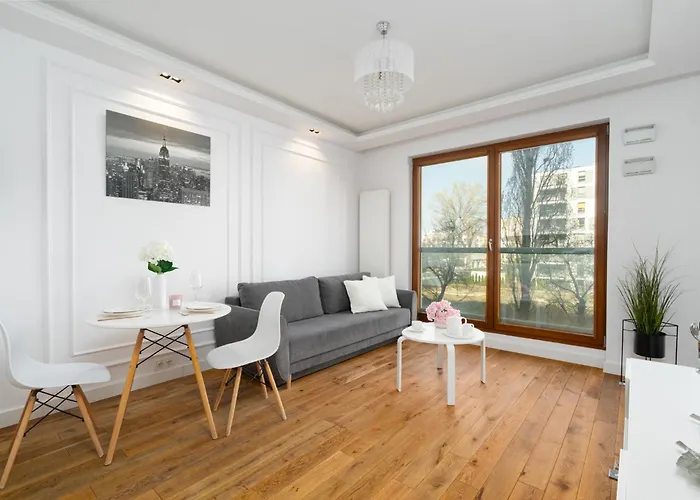 Central Warsaw Apartment - Great Location - Stylish One Bedroom Apartment - City Center - 85-220